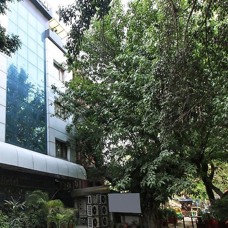 Hotel Oscar New Delhi Exterior foto