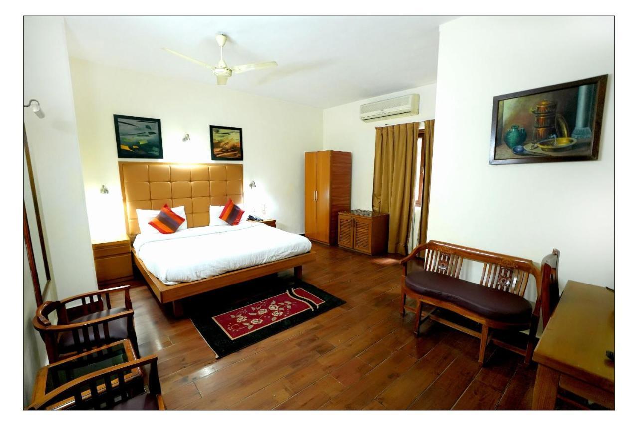 Hotel Oscar New Delhi Exterior foto
