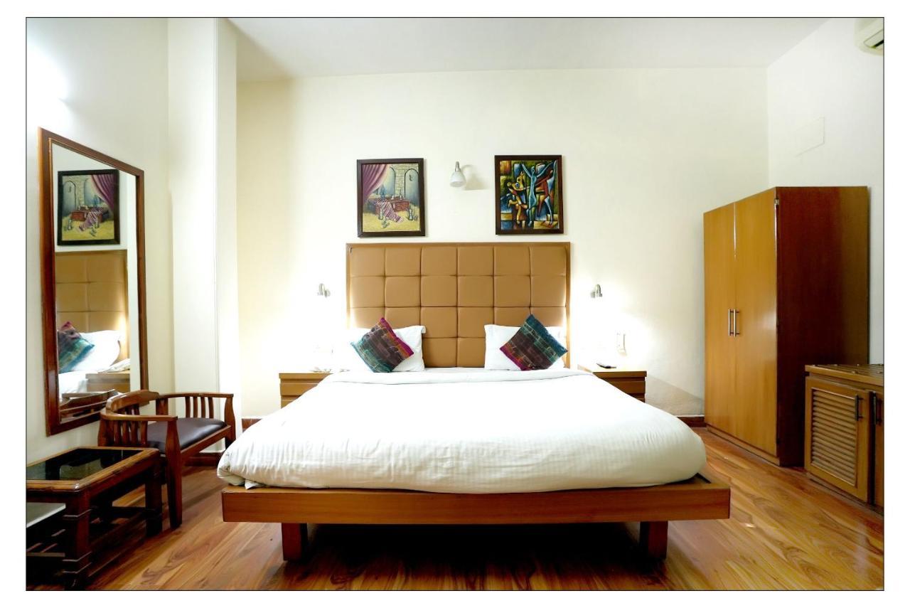 Hotel Oscar New Delhi Exterior foto