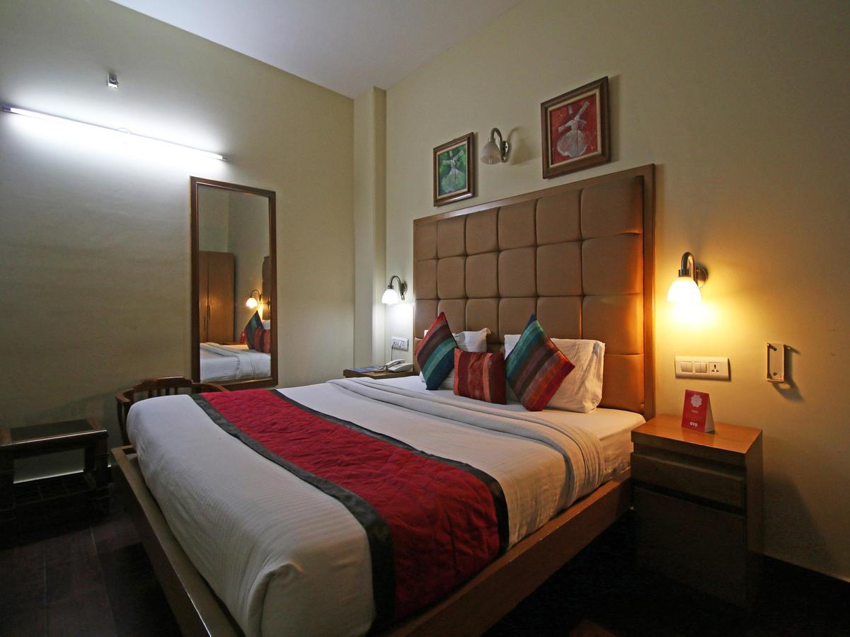 Hotel Oscar New Delhi Exterior foto